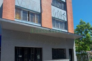 Loja com 130m², no bairro São Leopoldo em Caxias do Sul para Alugar