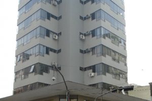 Sala Mobiliada com 56m², 1 vaga, no bairro São Pelegrino em Caxias do Sul para Comprar