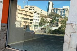 Loja com 40m², no bairro Centro em Caxias do Sul para Alugar