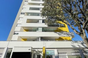 Apartamento com 108m², 3 dormitórios, 2 vagas, no bairro Madureira em Caxias do Sul para Comprar