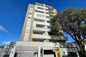 Apartamento com 110m², 3 dormitórios, 2 vagas, no bairro Madureira em Caxias do Sul para Comprar