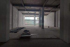 Loja com 583m², no bairro Villagio Iguatemi em Caxias do Sul para Alugar