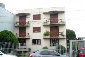 Predio com 99m², 3 dormitórios, 1 vaga, no bairro Pio X em Caxias do Sul para Comprar