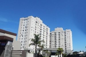 Apartamento com 72m², 3 dormitórios, 2 vagas, no bairro Santa Catarina em Caxias do Sul para Comprar