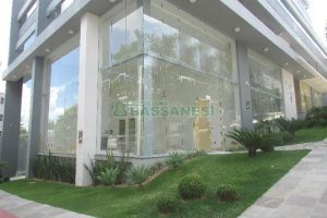 Loja com 143m², 1 vaga, no bairro Centro em Caxias do Sul para Alugar