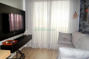 Apto Mobiliado com 46m², 1 dormitório, 1 vaga, no bairro Lourdes em Caxias do Sul para Alugar