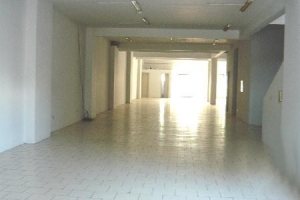 Loja com 570m², 1 vaga, no bairro Centro em Caxias do Sul para Comprar