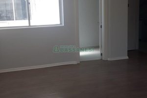 Sala com 42m², no bairro Centro em Caxias do Sul para Comprar