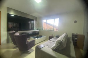 Apto Mobiliado com 135m², 2 dormitórios, 2 vagas, no bairro Colina Sorriso em Caxias do Sul para Comprar