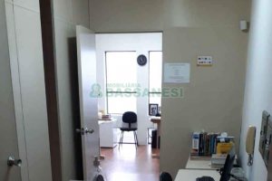 Sala com 45m², no bairro Rio Branco em Caxias do Sul para Comprar