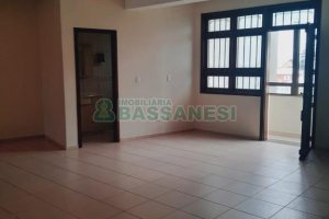 Loja com 169m², no bairro Rio Branco em Caxias do Sul para Alugar