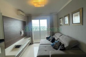 Apto Mobiliado com 90m², 3 dormitórios, 2 vagas, no bairro Madureira em Caxias do Sul para Alugar