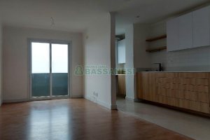 Apartamento com 72m², 2 dormitórios, 2 vagas, no bairro Madureira em Caxias do Sul para Alugar