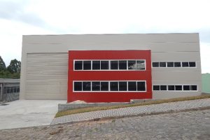 Pavilhão com 570m², no bairro Cidade Nova em Caxias do Sul para Alugar