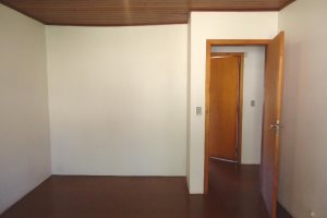 Casa com 216m², 3 dormitórios, 1 vaga, no bairro Cristo Redentor em Caxias do Sul para Alugar