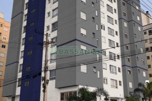 Apartamento com 52m², 2 dormitórios, 1 vaga, no bairro São Caetano em Caxias do Sul para Alugar
