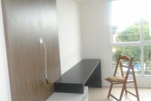 Apto Mobiliado com 53m², 1 dormitório, 1 vaga, no bairro Petrópolis em Caxias do Sul para Alugar