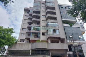 Apto Mobiliado com 114m², 2 dormitórios, 2 vagas, no bairro Centro em Caxias do Sul para Comprar