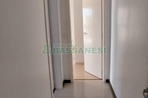 Sobrado com 232m², 3 dormitórios, 2 vagas, no bairro Colina Sorriso em Caxias do Sul para Comprar