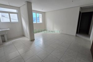 Apartamento com 47m², 1 dormitório, 1 vaga, no bairro São Pelegrino em Caxias do Sul para Comprar