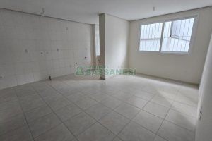 Apartamento com 47m², 1 dormitório, 1 vaga, no bairro São Pelegrino em Caxias do Sul para Comprar