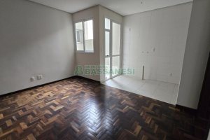Apartamento com 44m², 1 dormitório, 1 vaga, no bairro São Pelegrino em Caxias do Sul para Comprar