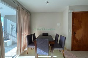 Apartamento com 86m², 2 dormitórios, 1 vaga, no bairro Santa Catarina em Caxias do Sul para Alugar