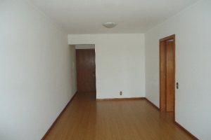 Apartamento com 90m², 2 dormitórios, 1 vaga, no bairro Madureira em Caxias do Sul para Comprar