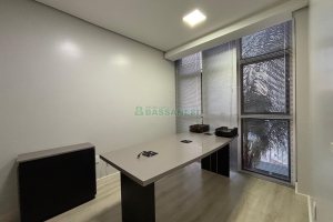 Sala com 52m², no bairro Centro em Caxias do Sul para Alugar