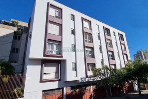Apartamento com 9171m², 2 dormitórios, 2 vagas, no bairro Pio X em Caxias do Sul para Alugar