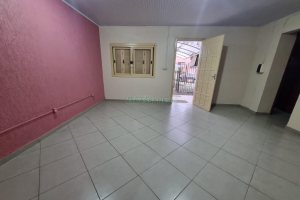 Casa com 80m², 3 dormitórios, 1 vaga, no bairro Universitário em Caxias do Sul para Alugar