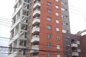 Apto Mobiliado com 50m², 1 dormitório, 1 vaga, no bairro Centro em Caxias do Sul para Alugar