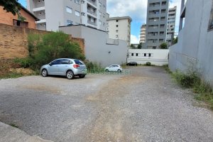 Terreno, no bairro Panazzolo em Caxias do Sul para Comprar
