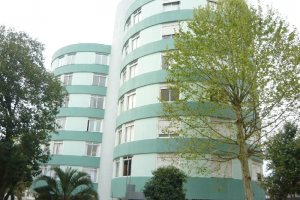 Apto Mobiliado com 137m², 3 dormitórios, 2 vagas, no bairro Centro em Caxias do Sul para Alugar