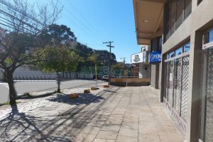 Loja com 164m², 1 vaga, no bairro Rio Branco em Caxias do Sul para Alugar