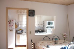 Casa com 106m², 3 dormitórios, 1 vaga, no bairro Planalto em Caxias do Sul para Comprar