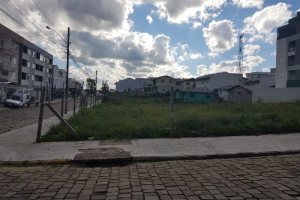 Terreno com 360m², no bairro Morada dos Alpes em Caxias do Sul para Comprar