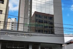 Loja com 128m², 2 vagas, no bairro São Pelegrino em Caxias do Sul para Alugar ou Comprar