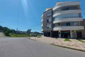 Apto Mobiliado com 163m², 3 dormitórios, 2 vagas, no bairro Cruzeiro em Caxias do Sul para Comprar