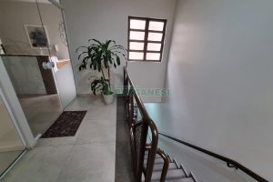 Sala com 81m², no bairro Centro em Caxias do Sul para Alugar