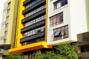 Sala Mobiliada com 50m², no bairro Centro em Caxias do Sul para Comprar