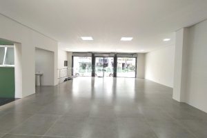 Loja com 330m², no bairro Centro em Caxias do Sul para Alugar