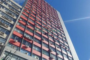 Sala com 450m², no bairro Centro em Caxias do Sul para Alugar