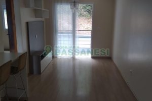 Apto Mobiliado com 56m², 2 dormitórios, 1 vaga, no bairro Charqueadas em Caxias do Sul para Comprar