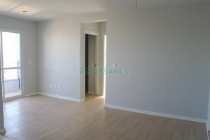 Apartamento com 58m², 2 dormitórios, 1 vaga, no bairro São Pelegrino em Caxias do Sul para Alugar