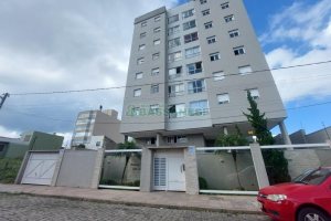 Apartamento com 72m², 3 dormitórios, 1 vaga, no bairro Madureira em Caxias do Sul para Comprar