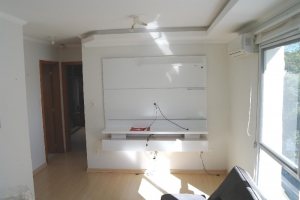 Apartamento com 62m², 2 dormitórios, 1 vaga, no bairro Vinhedos em Caxias do Sul para Alugar