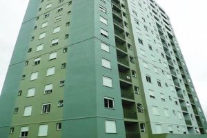 Apto/Cobertura com 80m², 3 dormitórios, 2 vagas, no bairro De Lazzer em Caxias do Sul para Comprar