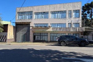 Pavilhão com 3000m², no bairro Rio Branco em Caxias do Sul para Alugar