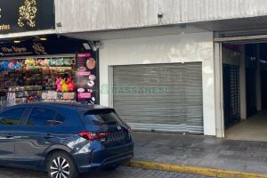 Loja com 100m², no bairro São Pelegrino em Caxias do Sul para Alugar